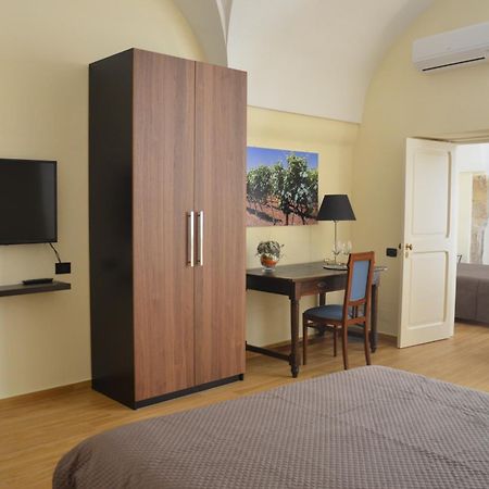 Negramaro Suite B&B レッチェ 部屋 写真