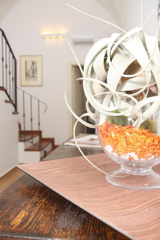 Negramaro Suite B&B レッチェ エクステリア 写真
