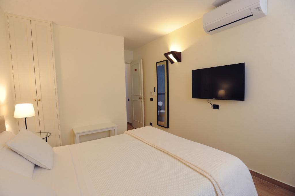 Negramaro Suite B&B レッチェ エクステリア 写真